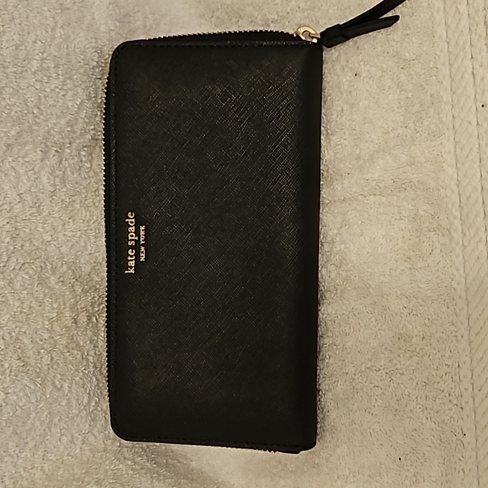 Kate Spade Clutch Wallet